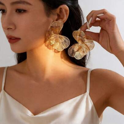 2pcs Elegant Chic Style Gold Flower Stud Earrings, Suitable For Women's Daily, Date, Party, Festival, Gift, Banquet Jewelry Matchingaretes De Mujer,Western Jewelry,Y2k,Earrings For Women,Gold Jewelry,Silver Jewelry,Jewelry Women,Easter,Summer