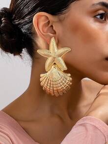 一对金属金色海星贝壳造型耳环，适合日常佩戴和度假装扮。 - 金黃色 - 查看 1