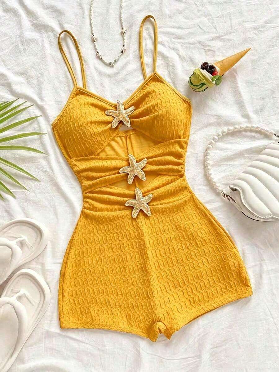 Mono de mujer con decoración de estrella de mar hueca, adecuado para fiesta y uso en casa - Amarillo - Ver 1