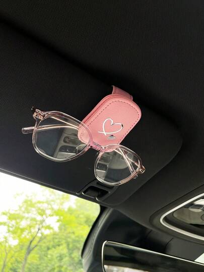Kreative herzförmige Auto Brillenhalterung, PU-Leder magnetische modische Brillen/Brillen Aufbewahrungsclip für Sonnenblende, multifunktionales Auto Zubehör