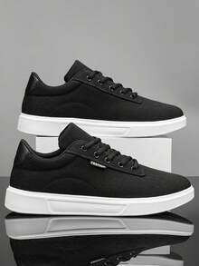 Sepatu Skate Kanvas Patchwork Warna Solid Retro Pria, Ringan & Tahan Lama, Kontras Hitam & Putih, Serbaguna untuk Aktivitas Luar Ruangan, Perjalanan, dan Olahraga - Hitam dan Putih - View 2