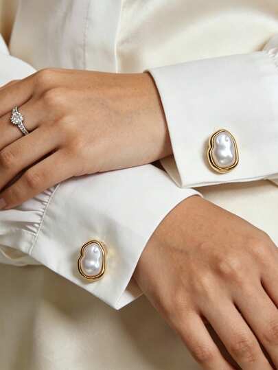 2pcs Fashionable Alien Faux Pearl Cufflinks, Women's Brooch Button Cover, Fashionable And High-End, Cinch Clip, Tie Clip, Women's Accessories, Women's Party Light Luxury Show Temperament Clothing Cuff Cover, Suitable For Daily Use, Friend Gift, Lover Gift, Family Gift