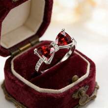 1 pieza Anillo con lazo rojo para mujer, talla 7-10, anillo bohemio y lindo, regalo de San Valentín, cumpleaños, Navidad para ella, de vuelta a la escuela, oficina, joyería de fiesta, anillo delicado y apilable para uso diario - Rojo - Ver 1