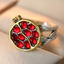 Vintage Style Women's Ring, Inlaid With Garnet-Like Gemstones And Red Zirconia, Unique Design, Retro Style Ring - Silver - View 4