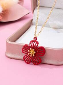 1pc/Set Vacation Style Five Leaf Flower Gold Flower Shaped Pendant For Women, Necklace, Wedding Gift - Red - View 3