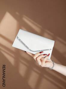 REMANLAND 奢华PU纯色新款女士手拿包，闪亮水钻翻盖设计，配有隐藏式卡槽和隔层，可拆卸金属链条肩带/斜挎带，适合派对、宴会、聚会、婚礼等各种场合，是馈赠佳品。 - 白色 - 查看 2