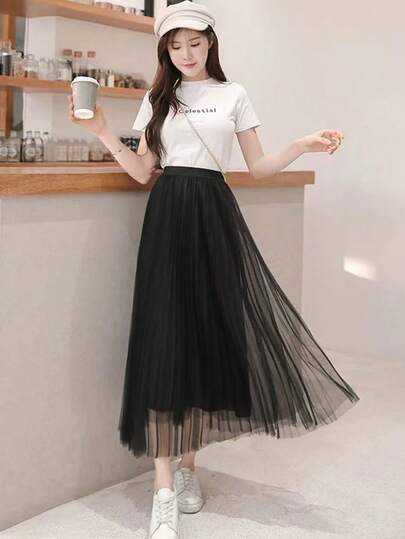Women's Elegant Solid Color Chiffon Maxi Dress, High Waist A-Line Flowy Pleated Mesh Long Dress, Casual Fairy Layered Ruffles Sheer Maxi Skirt, Single-Piece Taffeta Maxi Dress, Suitable For Balls, Halloween, Cosplay And Formal Events. Available In White, Pink, Burgundy, Light Pink And Bright Pink.