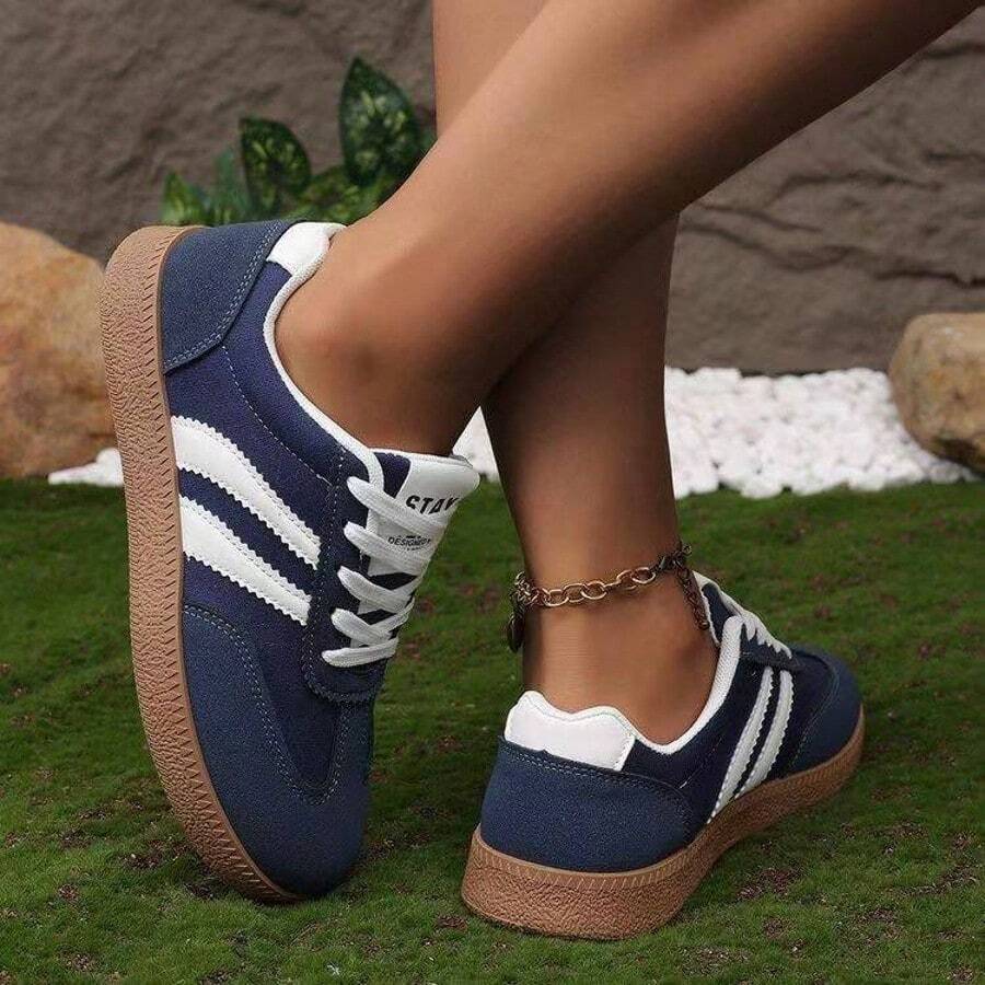 Women's Retro Patchwork Striped Low-Top Lace-Up Casual Sneakers, Comfortable Daily Commute Versatile Suede Patchwork Breathable Athletic Shoes