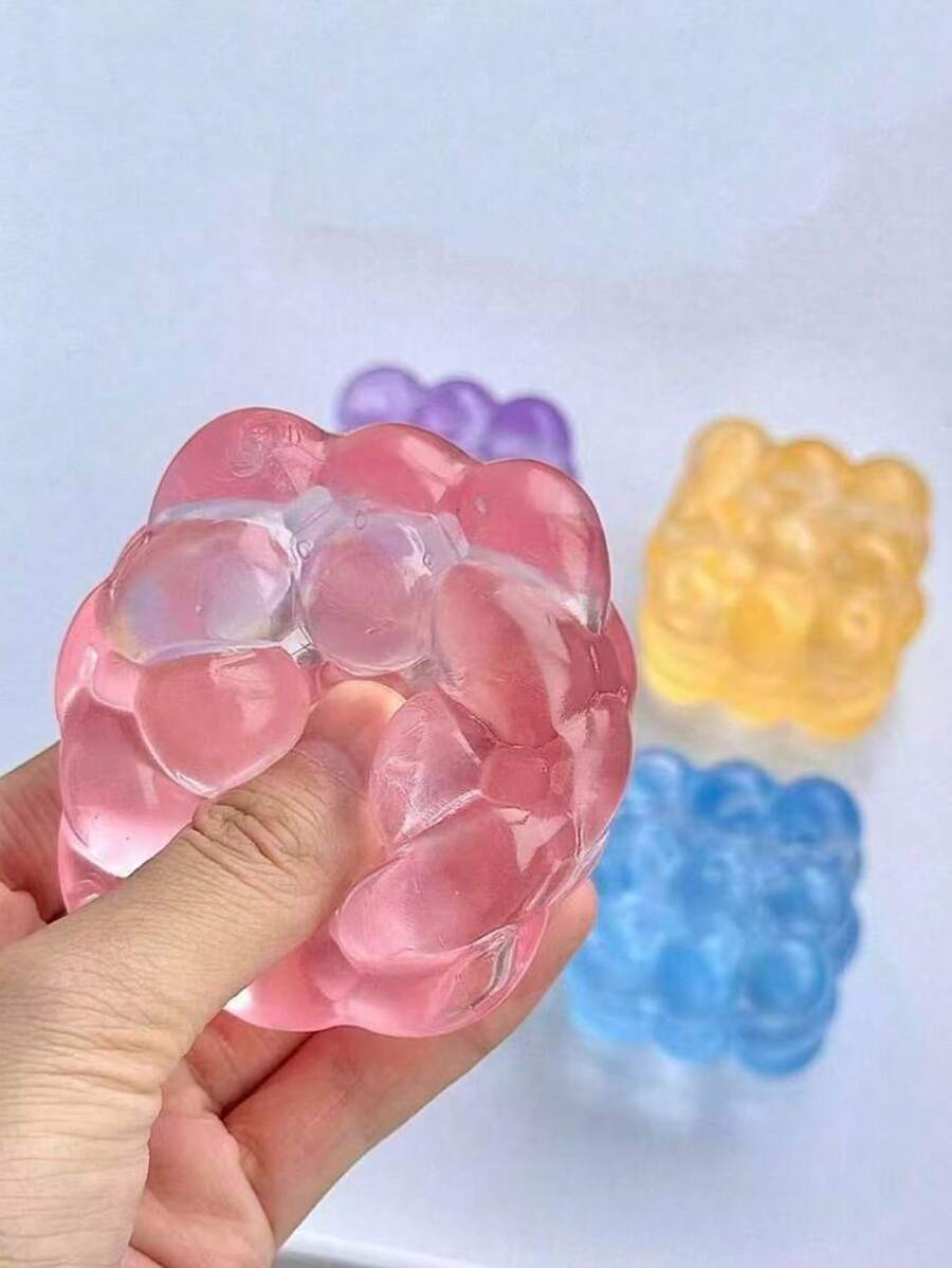 1个全新麦芽挤压减压魔方玩具，超薄麦芽挤压抗压玩具，1个柔软慢回弹水魔方玩具，葡萄纹理，慢回弹，耐用，适合学生、青少年/成人，理想的节日惊喜减压礼物，节日/生日礼物，万圣节礼物，圣诞节礼物，平安夜礼物 - 查看 1