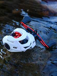 SOUGAYILANG 7公斤最大拖拽力、6.3:1高速齿轮比、超顺滑强劲铝合金线杯、左右手通用、淡水海水通用的抛饵式渔线轮 - 白色 - 查看 8