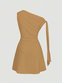 Vestido corto asimétrico elegante burdeos, diseño con lazos en hombro y pliegues en cintura, ideal para citas, fiestas y ocasiones de otoño e invierno - Camel - Ver 4