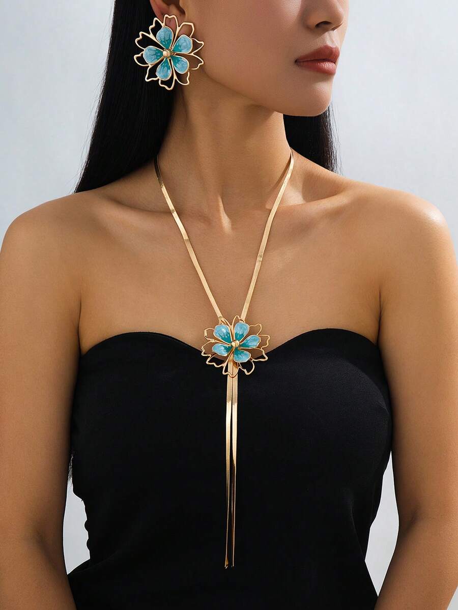 Bộ trang sức thời trang gồm dây chuyền và bông tai hình hoa nhỏ giọt dành cho nữ. - bộ hoa - Xem 1