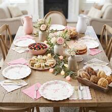 14/28/42/56个装 7英寸花边白色底小蝴蝶结纸盘，防漏加厚一次性纸盘，派对甜点桌装饰餐具，厨房用具，蝴蝶结主题派对用品，节日聚会桌面装饰！儿童生日派对，毕业季，母亲节厨房用品 - 白底小蝴蝶結 - 查看 4