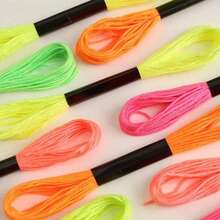 12 piezas de hilos de bordar de punto de cruz con líneas de teñido fluorescente para hacer pulseras tejidas, hilos de costura para bordado - multicolor - Ver 4