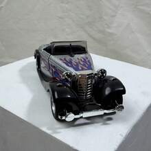 1pc 2026 New 1:36 Scale Vintage 500K Classic Car Alloy Model, Collectible Desktop Decor, Birthday/Graduation Gift - Multicolor - View 18