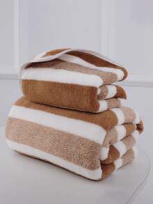 1pc Bath Towel (Available In Multiple Colors), Minimalist Striped Pattern, Made Of Polyester Fiber, Size 70*140cm Or 75*35cm, Also Available 1pc 30*30cm Hand Towel. Suitable For Men, Women, And All Ages, Ideal For Home Use, Highly Absorbent And Quick-Drying, Soft Texture. Suitable For All Seasons, Applicable To Bathroom, Hotel, Gym, Travel, Party, Outdoor Activities, Swimming Pool, Beach, Beauty Salon, Etc. - Multicolor - View 25