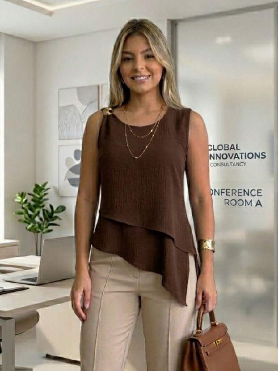 Women's Asymmetrical Blouse In Duna Fabric With Gold Buckle Detail And Side Slit - Café integral - Ver 1