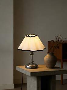 1pc USB Powered Warm Light Desk Lamp, Modern Retro Innovative Atmosphere Minimalist Decor Lamp, Suitable For Bedroom Bedside, Room Tabletop - Silver - View 5