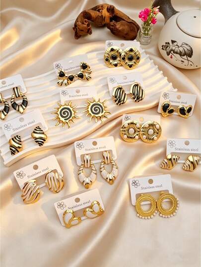 14pcs Women's Earrings - Luxury Multi-Pair Combination Ear Stud Set - Stainless Steel Hypoallergenic Ear Studs - Black And Gold Contrasting Sunflower Heart Earrings - Ideal Gift Item - Suitable For All Occasions, Versatile For Daily Wear(Randomized Delivery)