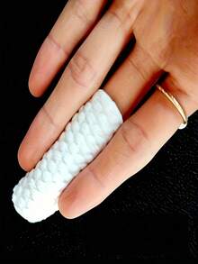 100/300/600片一次性圓形卸妝棉，尺寸5.5*5.5cm，適用於臉部護理、卸妝、護膚，居家或旅行使用，客廳、臥室、浴室、旅行用品、婚禮、派對、生日、男性禮物、媽媽、爸爸、朋友、新年、配件、趣味禮物 (100/200/300/400/500/600片) - 白色 - 查看 6