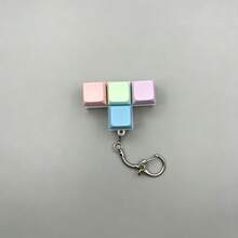 1 pieza Llavero con botón de cubo de macarrón, juguete antiestrés, regalo creativo - Multicolor - Ver 4