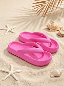 A Pair Of New Summer Women's Flip-Flops, Magenta-Colored Slippers,Made Of Comfortable And Casual EVA Material, With A Breathable, Soft, Thickened, And Non-Slip Sole. Available In Multiple Colors. Perfect For Beach Vacations, Travel, Pool Parties, Indoor Use, And As Couple Shoes. - 玫紅色 - 查看 1