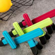 Colorful Multi-Purpose Sealing Clips, Food Bag Clips, Kitchen Seasoning Bag Clips - 3-piece Set (1 Large + 2 Small) - View 7
