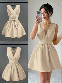 Vestido mini elegante y sexy para invitada de boda con cuello en V cruzado, sin mangas y silueta evasé, diseño versátil para conciertos, playa, fiestas, primavera/verano, con bolsillos, vestido de noche con espalda descubierta, color amarillo mantequilla - Albaricoque - Ver 6