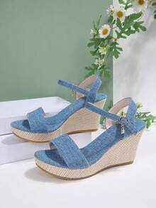Women's Solid Color Platform Lightweight Sandals, Slip-On Design, Luxurious & Fashionable Shoes, 2025 Summer Designer New Comfortable Casual Shoes, Suitable For Travel, Outing, And Formal Occasions - Baby Blue - View 7