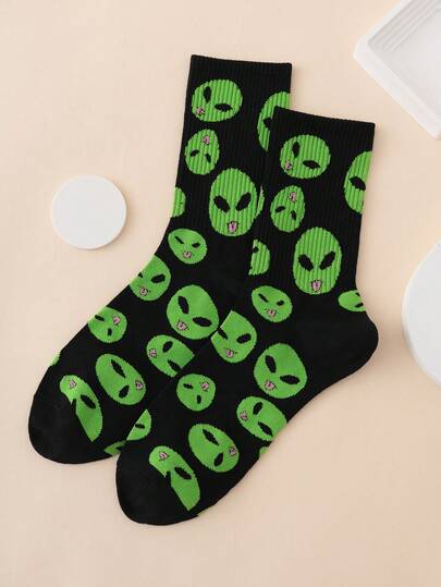 1 Pair Men's Interesting Personalized Cartoon Cute Multi-Color Jacquard Alien Head Pattern Mid-Calf Socks, Sports Socks, All Season, European And American Size, Comfortable Breathable , Vibrant Colors, Suitable For Daily Wear, Premium Fabric, Non-Stuffy