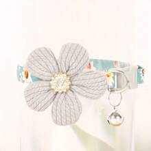 Collar de flor de diamante, accesorio lindo para mascotas con patrón floral, colgante de flor con campana desmontable, bufanda de poliéster suave y ajustable - Multicolor - Ver 6