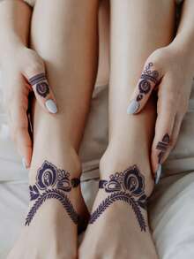 Șablon de tatuaj floral gol desenat manual Hana - model floral sexy, potrivit pentru mâini, pictură DIY, cerneală, autocolant reutilizabil pentru șablon de design Mandala, potrivit pentru machiaj de corp pentru femei și petreceri - Negru - Vizualizare 5