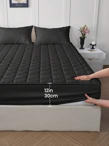 1pc Waterproof & Comfortable Quilted Mattress Protector, Bedding, Soft & Skin-Friendly Mattress Cover, Suitable For Queen, King, Twin Size Beds, Washable, Ideal Gift - Black - View 5