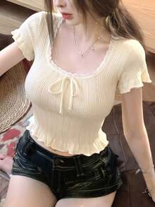 2026夏季新款甜美性感蕾丝方领短袖针织上衣，少女蝴蝶结收腰T恤 - 杏色 - 查看 2