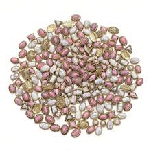 Set de 50 piezas de accesorios metálicos vintage, turquesa ovalada de estilo mixto, decoraciones de uñas inspiradas en el palacio, joyería de uñas DIY, gemas de uñas, suministros de manicura - Dorado - Ver 18