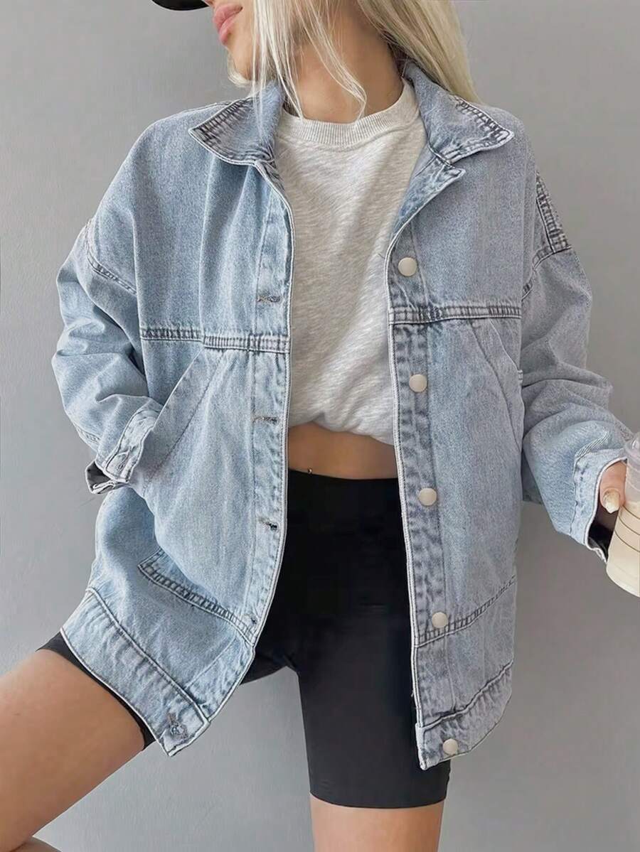 Women's Soft Oversized Denim Jean Jacket, Women's Spring Fashion Light Blue Comfortable Pocketed Outwear, Timeless Light Wash Relaxed Zip-Up Sports Jacket For Daily Layering, Western & Valentine/Christmas/New Years Outfit, Women Curve-Flattering Spring Summer Holiday Gift, Vacation Jacket, Spring Jacket, Summer Jacket, Spring Top, Summer Top, Back To School Clothing, Street Casual Style. Spring & Autumn Women's Winter Jacket Fall For Women Autumn For Women Fall For Women,Spring & Summer Women's Spring Jacket Summer For Women Spring For Women. - 淺藍色 - 查看 1