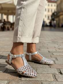 Women's Fashion Flat Sandals - Silver - View 2