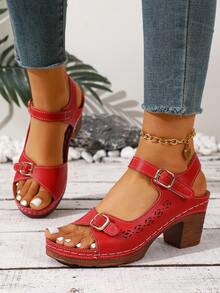 Sandalias de tacón grueso con estampado floral, de moda para el verano. Sandalias de mujer con puntera abierta, tacón alto y una sola tira, de escote bajo. - Rojo - Ver 3