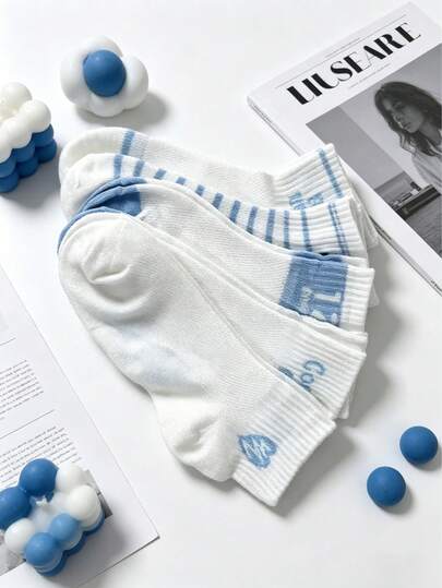 5 Pairs Women Bear Pattern Blue & White Striped Casual Comfortable Ankle Socks, Suitable For Daily Wear And Sports Shoes