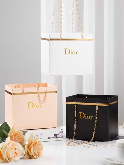 Hộp quà hoa, hộp đựng hoa tươi, hộp bảo quản bó hoa kiểu túi xách của người bán hoa, hộp đựng hoa bền chắc dùng cho tiệc cưới, sự kiện trang trí, thích hợp để đóng gói quà tặng, trưng bày bó hoa, tự tay cắm hoa, hoàn hảo cho quà tặng Ngày Valentine, kỷ niệm, sinh nhật, ngày lễ.