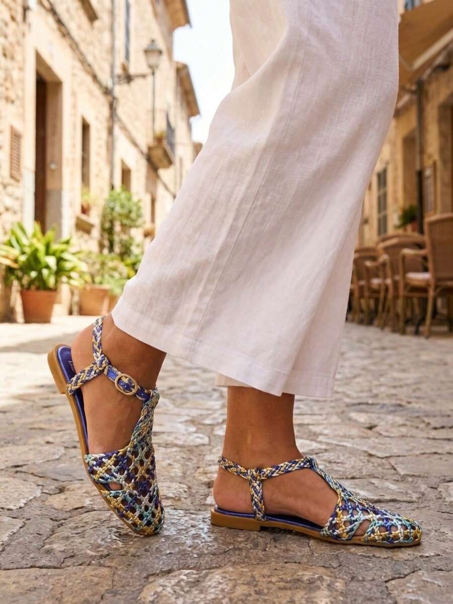 Women's Fashion Flat Sandals - Blue - View 1