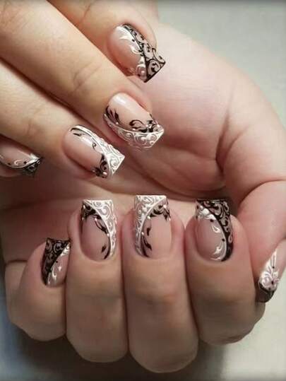 Elevate Your Look,24Pcs Short Square Full Coverage Glossy False Nails For Women,Retro Black-And-White Line Design French Manicure,Simple, Stylish And Cute