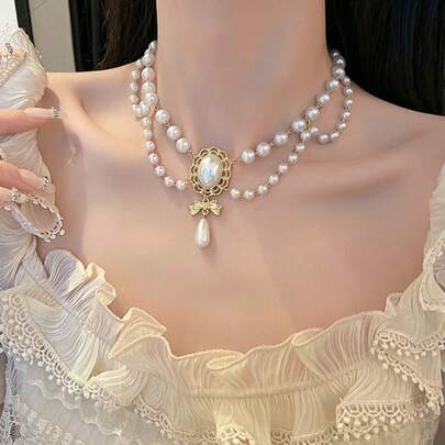 洛丽塔风格复洛克仿珍珠流苏项链，适合女士晚宴、婚礼等场合，可作为装饰配饰或项链饰品。