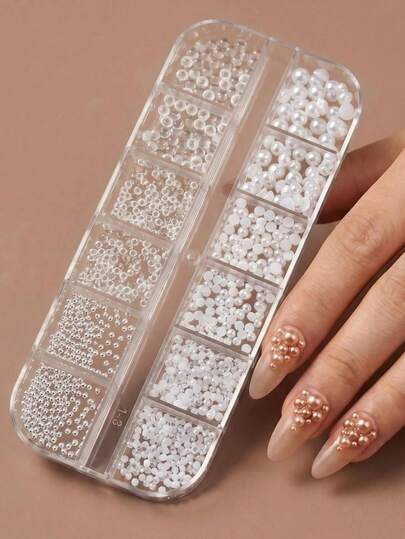 12-Compartment Storage Box Set: 1 Box Of White Faux Pearl & Transparent Resin Half-Round Nail Art Decorations. Features A Variety Of Sizes And Styles-Including Rhinestones, DIY Nail Gems, And Caviar Beads-For Diverse Nail Art Designs. Boasting A Half-Round Profile And 3D Dimensional Effect, These Accessories Serve As Essential Supplies For Nail Salons. Ideal For Creating Japanese And Korean-Style Looks, They Are Perfect For Women Seeking Casual, Artistic Nail Enhancements.