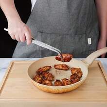 Bộ 2 kẹp nấu ăn bằng thép không gỉ, thích hợp để nướng, làm salad, gắp rau củ và thịt. Được làm từ thép không gỉ chất lượng cao, bền, dễ vệ sinh, tiết kiệm không gian, dụng cụ nhà bếp thiết thực. - Nhiều màu - Xem 7
