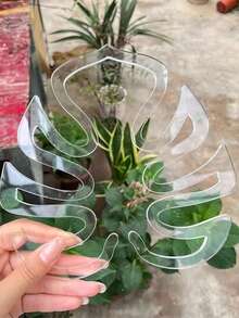 10/20入 有機玻璃葉形植物支撐夾，時尚透明植物支架，專為龜背竹及其他攀爬植物設計，有效固定並穩定植物莖部，保持葉片挺立，促進健康生長，極簡透明設計，適合室內外綠植與景觀布置，節日園藝裝飾必備 - 多款 - 查看 7
