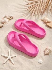 A Pair Of New Summer Women's Flip-Flops, Magenta-Colored Slippers,Made Of Comfortable And Casual EVA Material, With A Breathable, Soft, Thickened, And Non-Slip Sole. Available In Multiple Colors. Perfect For Beach Vacations, Travel, Pool Parties, Indoor Use, And As Couple Shoes. - 玫紅色 - 查看 6