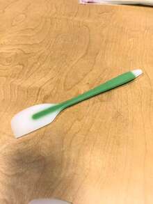 5件套优质硅胶铲套装 - 1个蓝色、1个粉色、1个紫色、1个浅粉色、1个深粉色 - 不粘锅，耐热，适用于烹饪和烘焙，通过FDA认证，可用洗碗机清洗 - 适合家庭厨师和烘焙爱好者 - 日常使用和送礼皆宜 - 彩色 - 查看 13