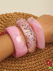 Set 3 Buah Gelang Resin Asimetris Ungu Minimalis Elegan, Cocok untuk Gaya Pribadi - Bunga mengambang berwarna merah muda - View 2