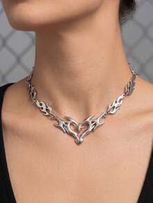 1件银色朋克哥特风酷炫十字架荆棘铁丝火焰心形项链吊坠项链，适合男士佩戴，万圣节礼物，派对礼物，节日礼物 - 彩色 - 查看 3